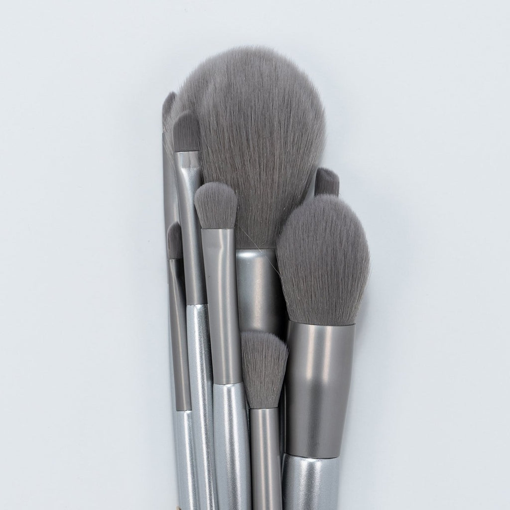 8pc Silver Brush Set - Beauty we sell 